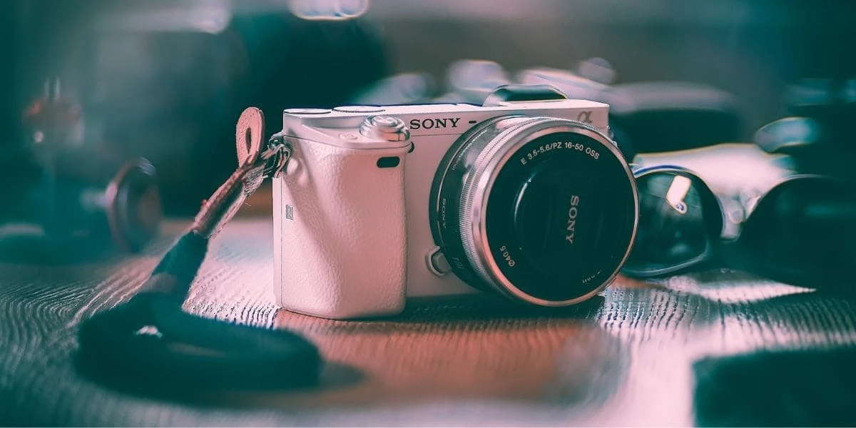 best-mirrorless-cameras-Buyers-Guide-to-Mirrorless