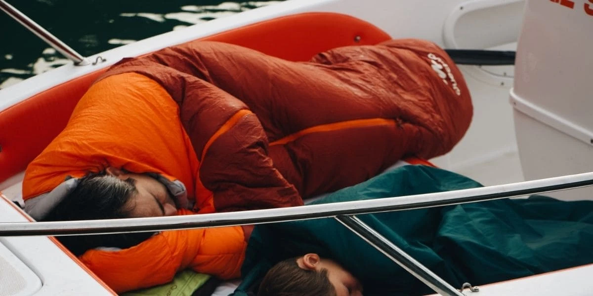 best-sleeping-bags-for-adults