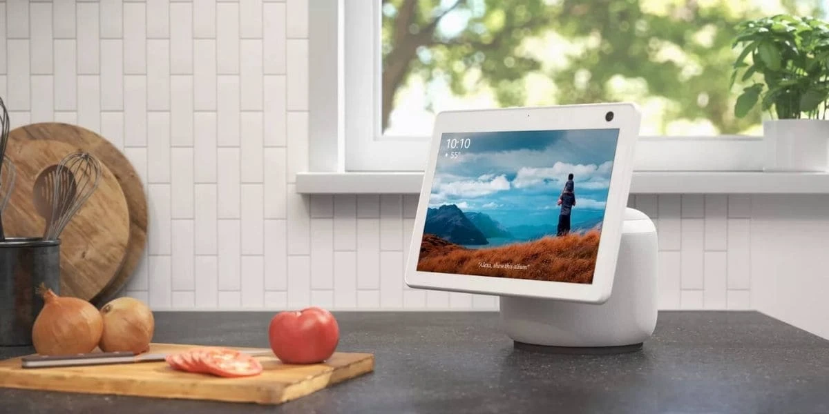 best-smart-home-devices-Amazon-Echo-Show