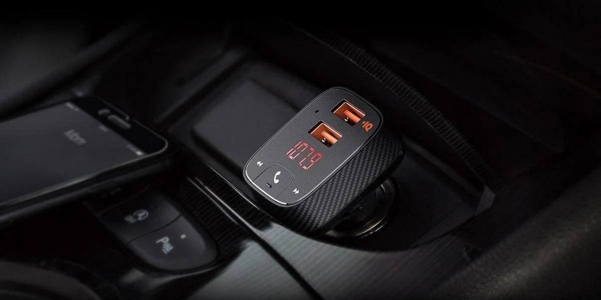 car-accessories-for-men-Roav-USB-Charger