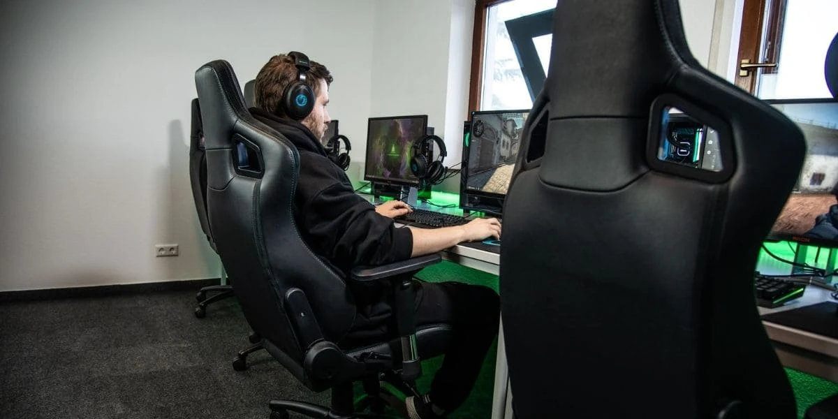 BEST PC GAMING CHAIR ACCESSORIES