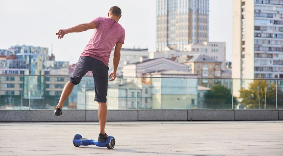 WHAT-IS-THE-HOVERBOARD-WEIGHT-LIMIT
