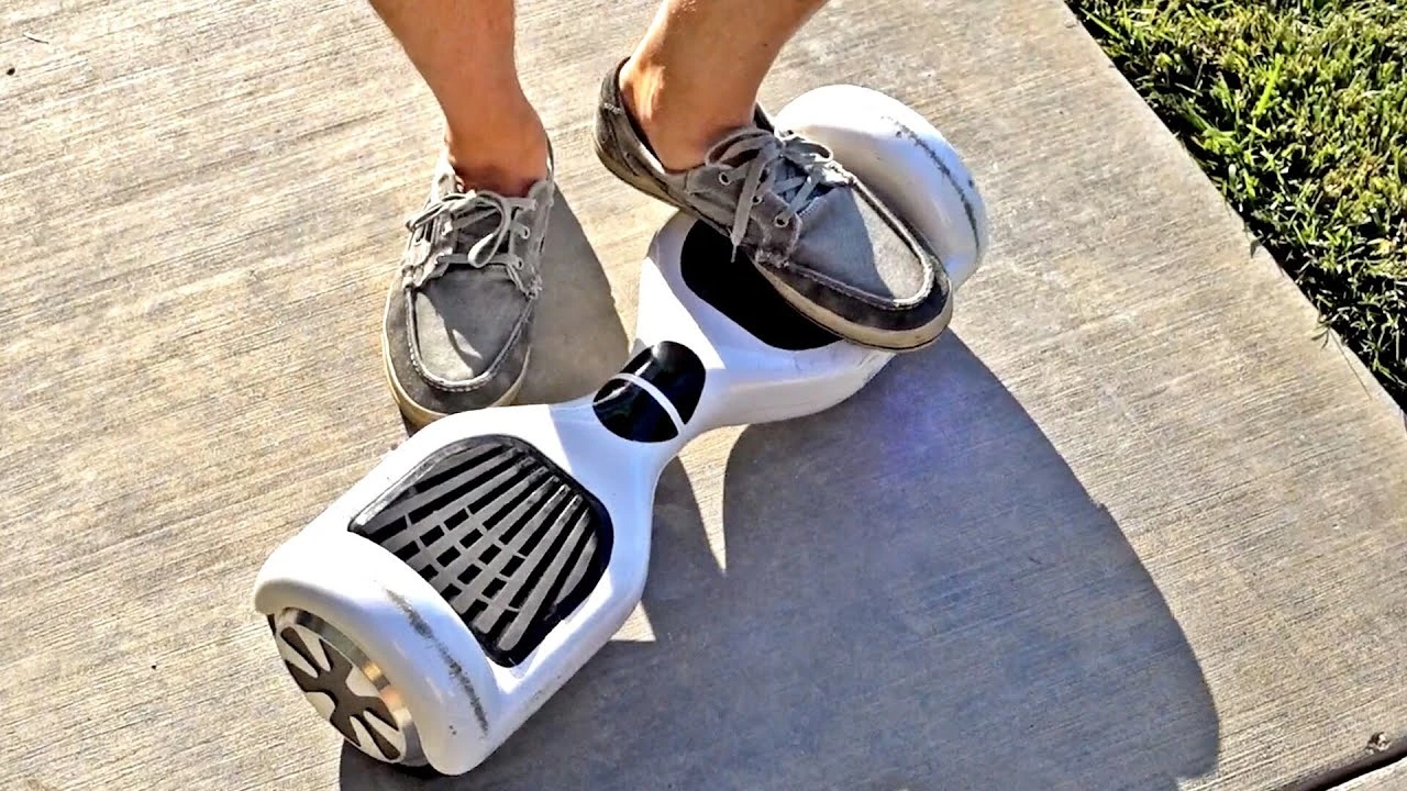 HOW-TO-RIDE-A-HOVERBOARD