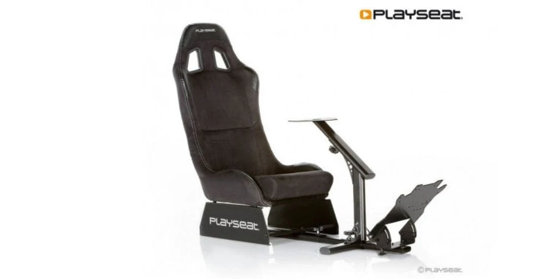 gaming-chairs-for-kids-Playseat-Evolution-Alca